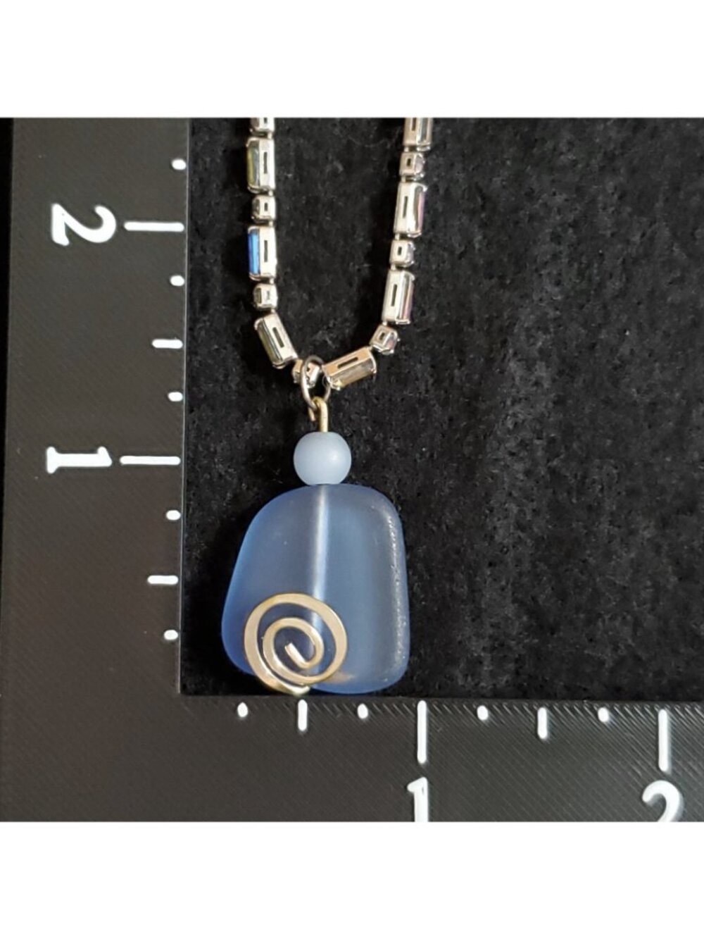 Sea Glass Necklace Blue Silver Tone Aura Borealis Rhinestone 15" - Picture 7 of 8